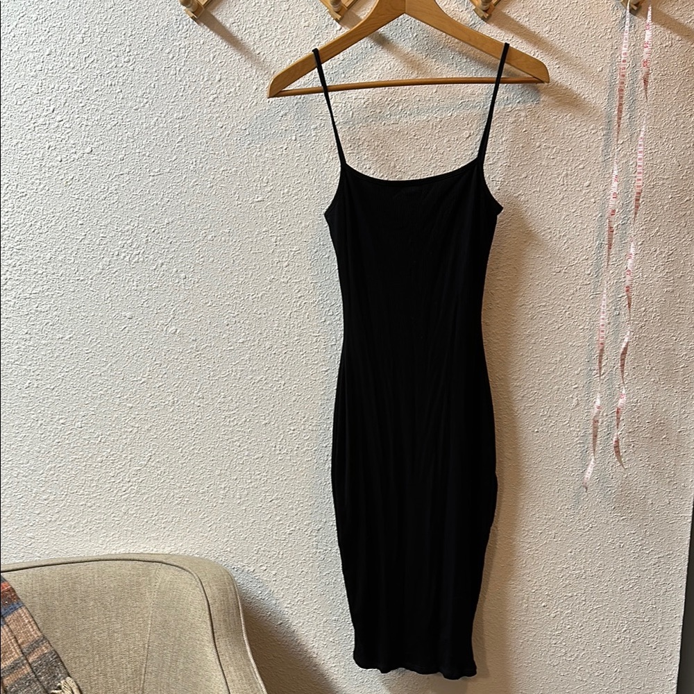 Windsor ribbed black dress